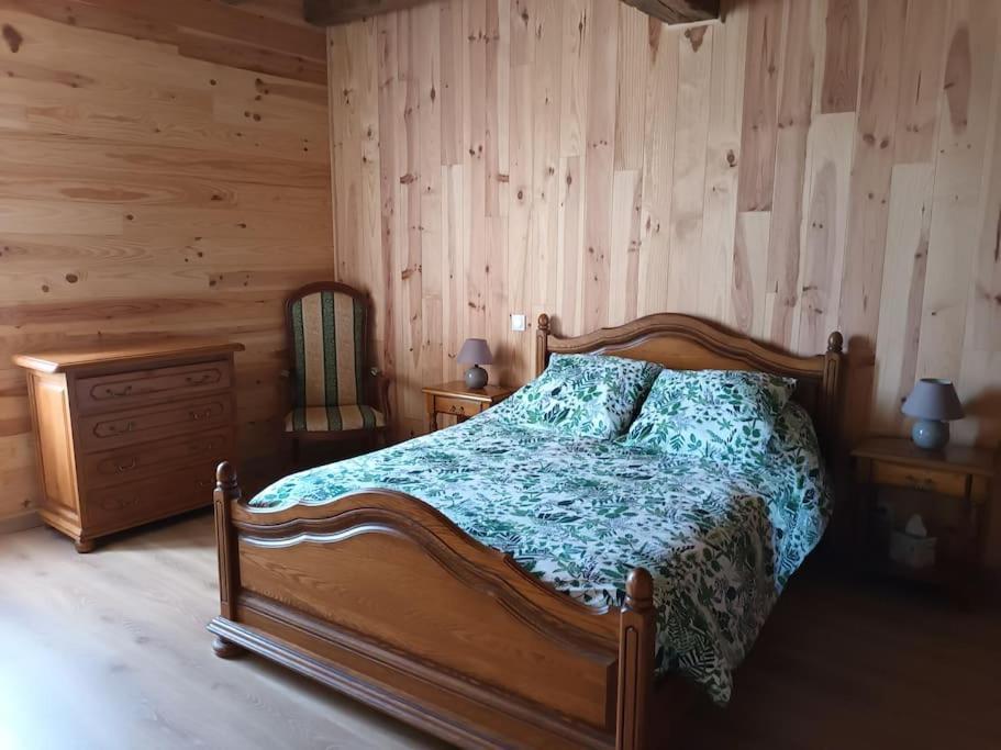 Gite Aux Bois D'En Temps Lunas  Kültér fotó